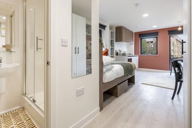 1 bed studio, James Street, Fishergate, York, YO103WW - Image 2